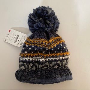 Zara boys hat size L
